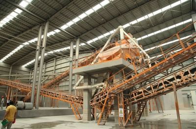 科技先鋒的藍(lán)天守望——訪大連建華建設(shè)集團(tuán)董事長鄒建華談及減振降噪設(shè)備制造